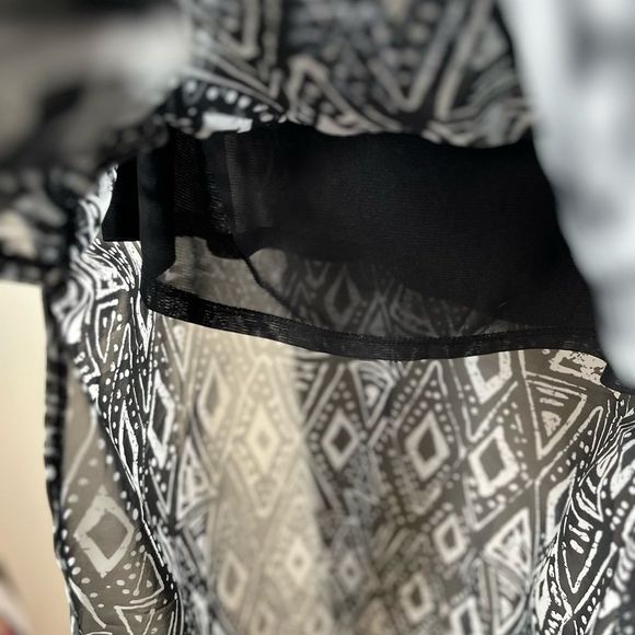 Forever 21 floral maxi skirt black sheer skirt Side Slit - Picture 6 of 7